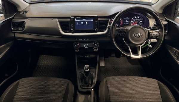 Used Kia Stonic 2018 for sale - 75597292: Photo 5