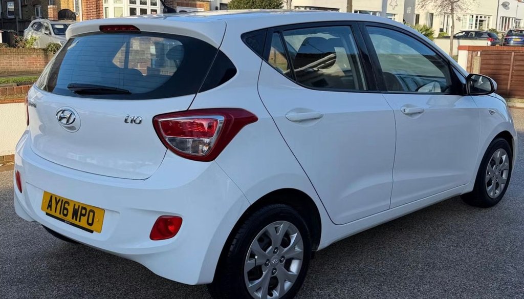 Used Hyundai i10 2016 for sale - 76962435: Photo 5