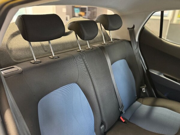 Used Hyundai i10 2016 for sale - 76235971: Photo 12