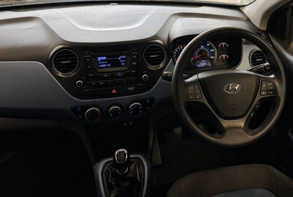 Used Hyundai i10 2016 for sale - 76235971: Photo 15