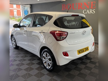 Used Hyundai i10 2016 for sale - 76235971: Photo 3