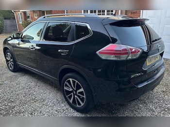 Used Nissan X-Trail 2017 for sale - 77171936: Photo