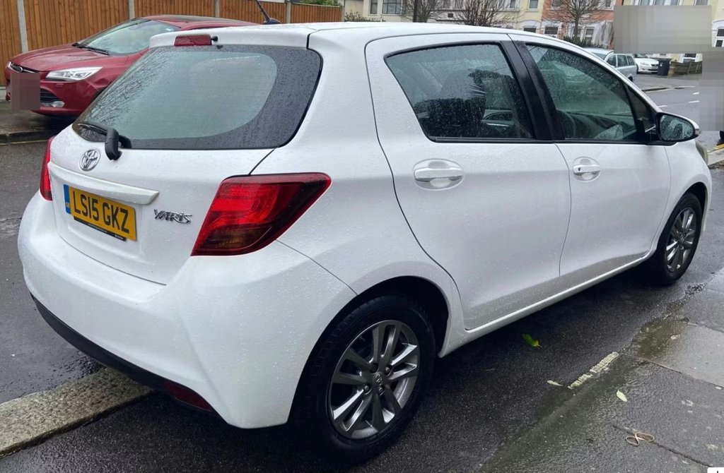 Used Toyota Yaris 2015 for sale - 77609209: Photo 4