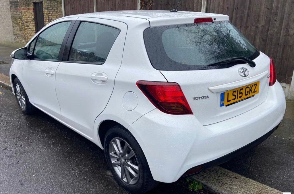 Used Toyota Yaris 2015 for sale - 77609209: Photo 5