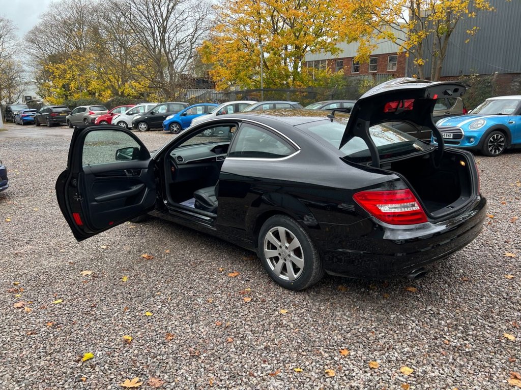 Used Mercedes-Benz C Class 2013 for sale - 76323020: Photo 31