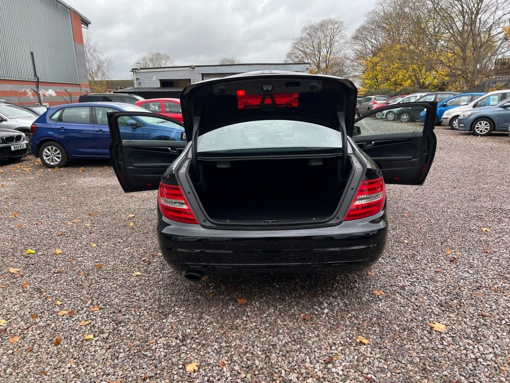 Used Mercedes-Benz C Class 2013 for sale - 76323020: Photo 32