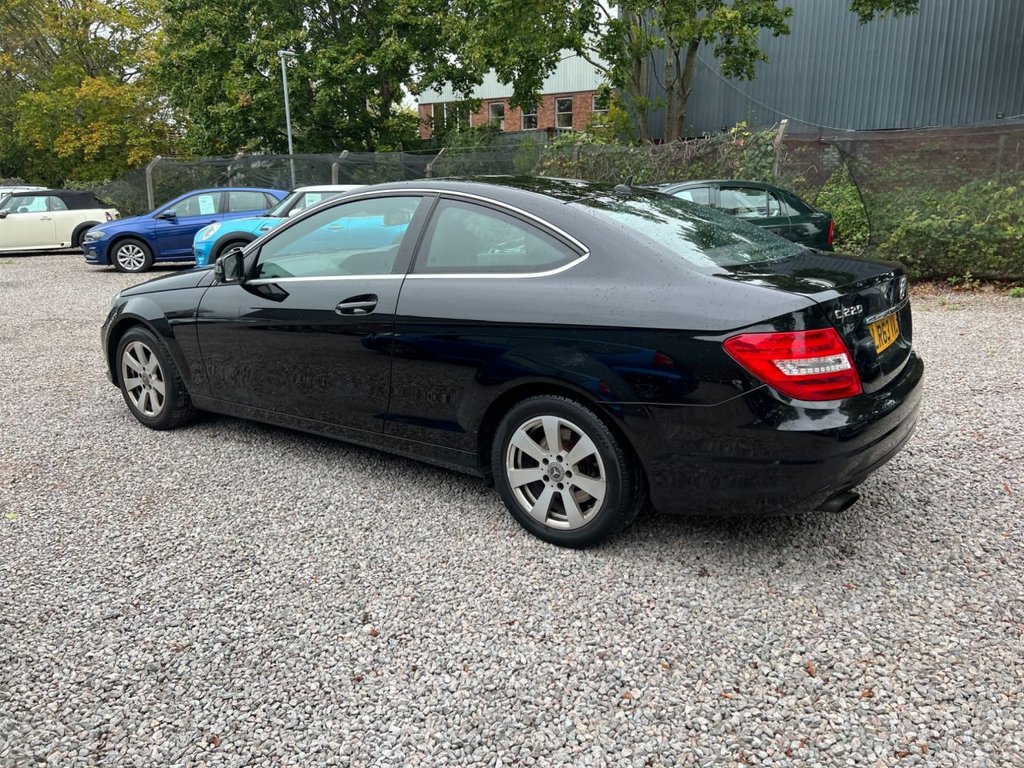 Used Mercedes-Benz C Class 2013 for sale - 76323020: Photo 5