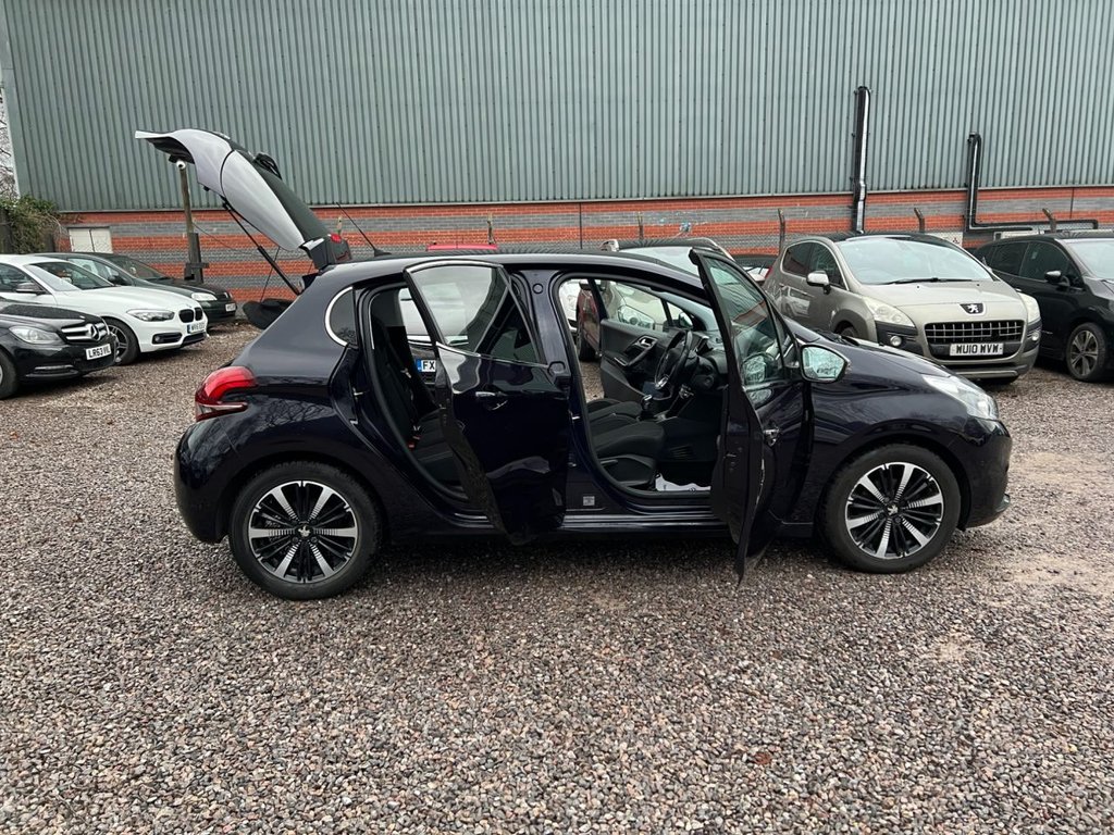 Used Peugeot 208 2019 for sale - 77680231: Photo 40