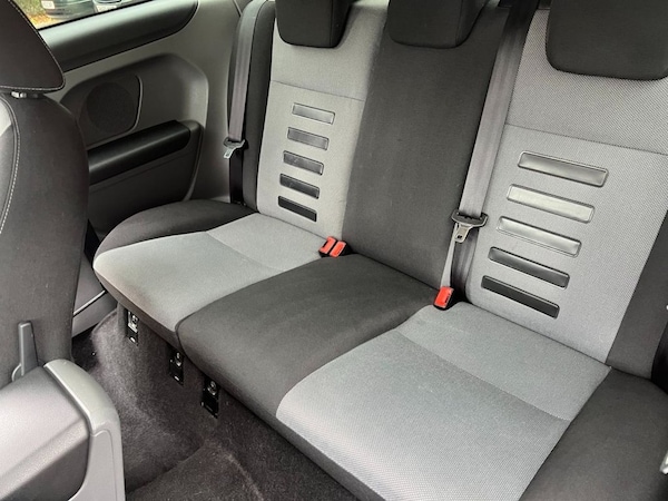 Used Ford Focus 2010 for sale - 75527950: Photo 26