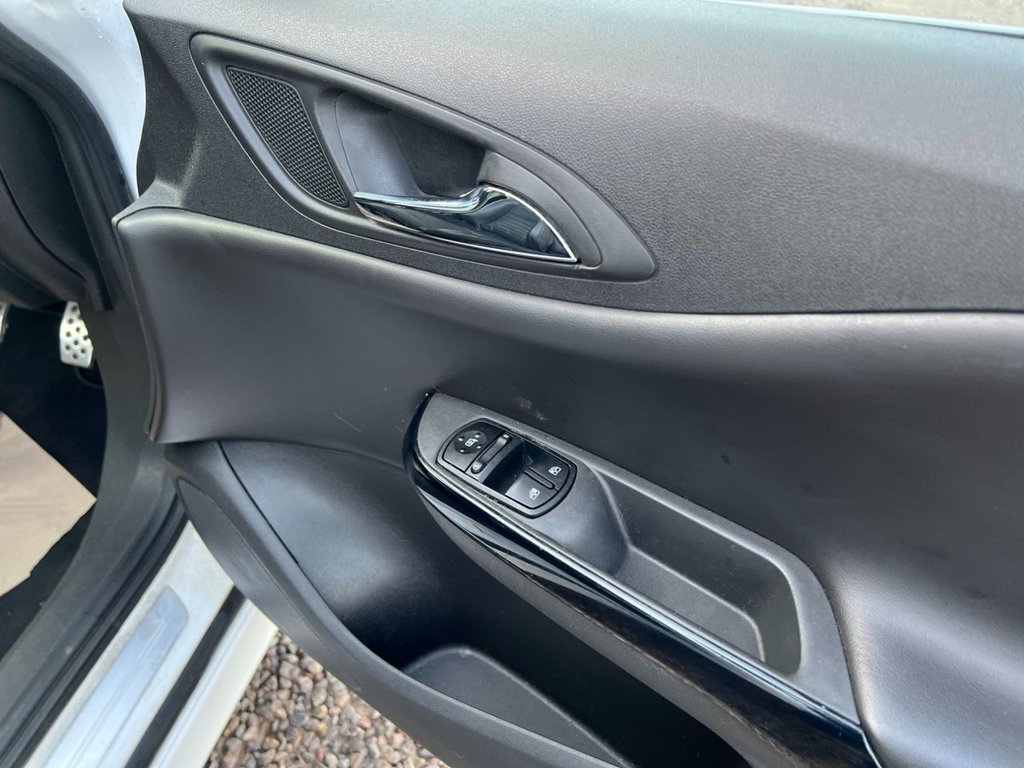 Used Vauxhall Corsa 2016 for sale - 76923507: Photo 10