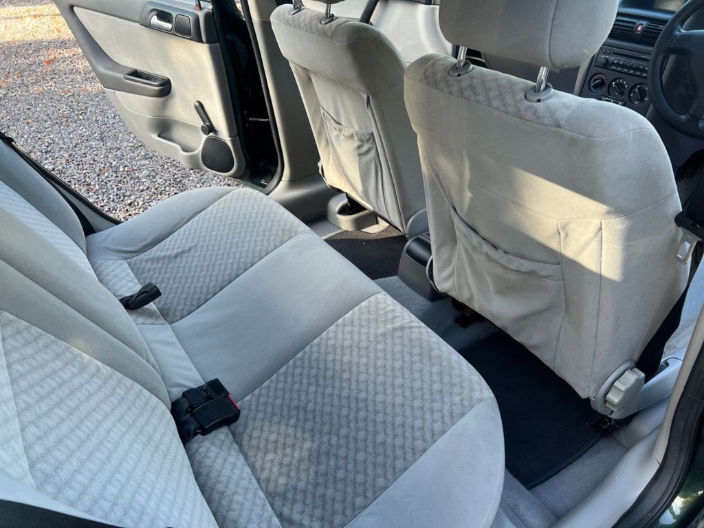 Used Vauxhall Astra 2003 for sale - 76185168: Photo 24