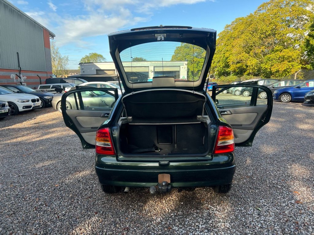 Used Vauxhall Astra 2003 for sale - 76185168: Photo 32