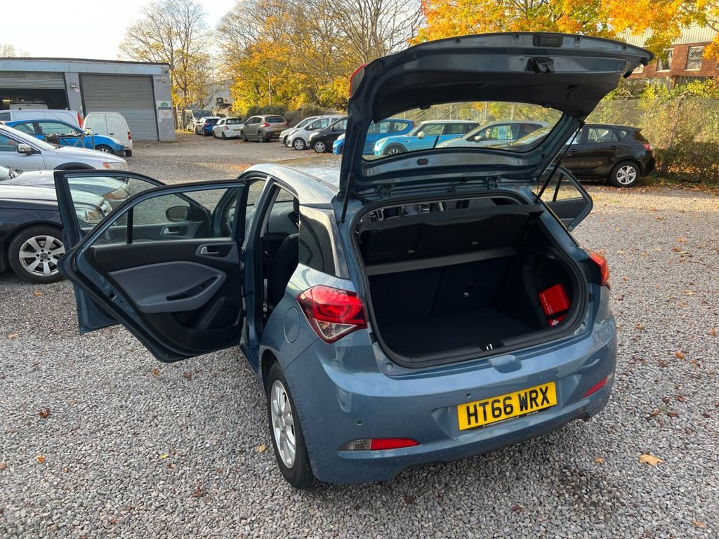 Used Hyundai i20 2017 for sale - 76367963: Photo 37