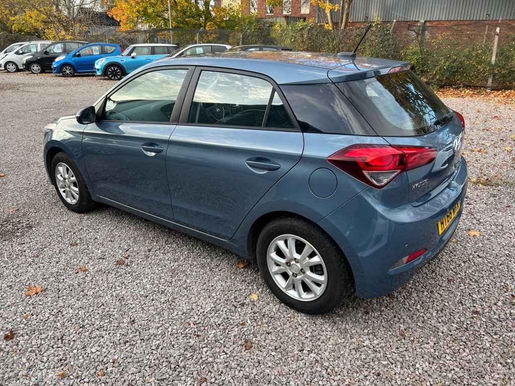 Used Hyundai i20 2017 for sale - 76367963: Photo 6
