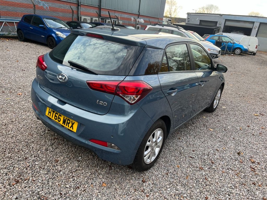 Used Hyundai i20 2017 for sale - 76367963: Photo 8