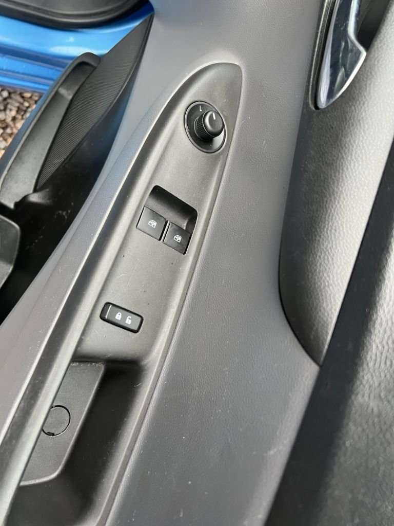 Used Vauxhall Viva 2015 for sale - 77593882: Photo 11