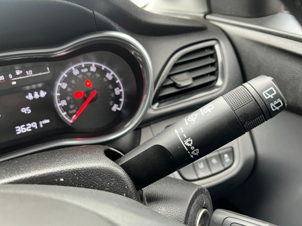 Used Vauxhall Viva 2015 for sale - 77593882: Photo 16