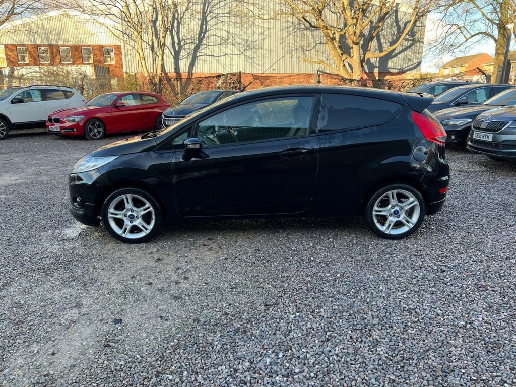 Used Ford Fiesta 2012 for sale - 77250313: Photo 5