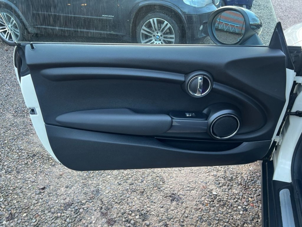 Used MINI Convertible 2016 for sale - 77122278: Photo 24