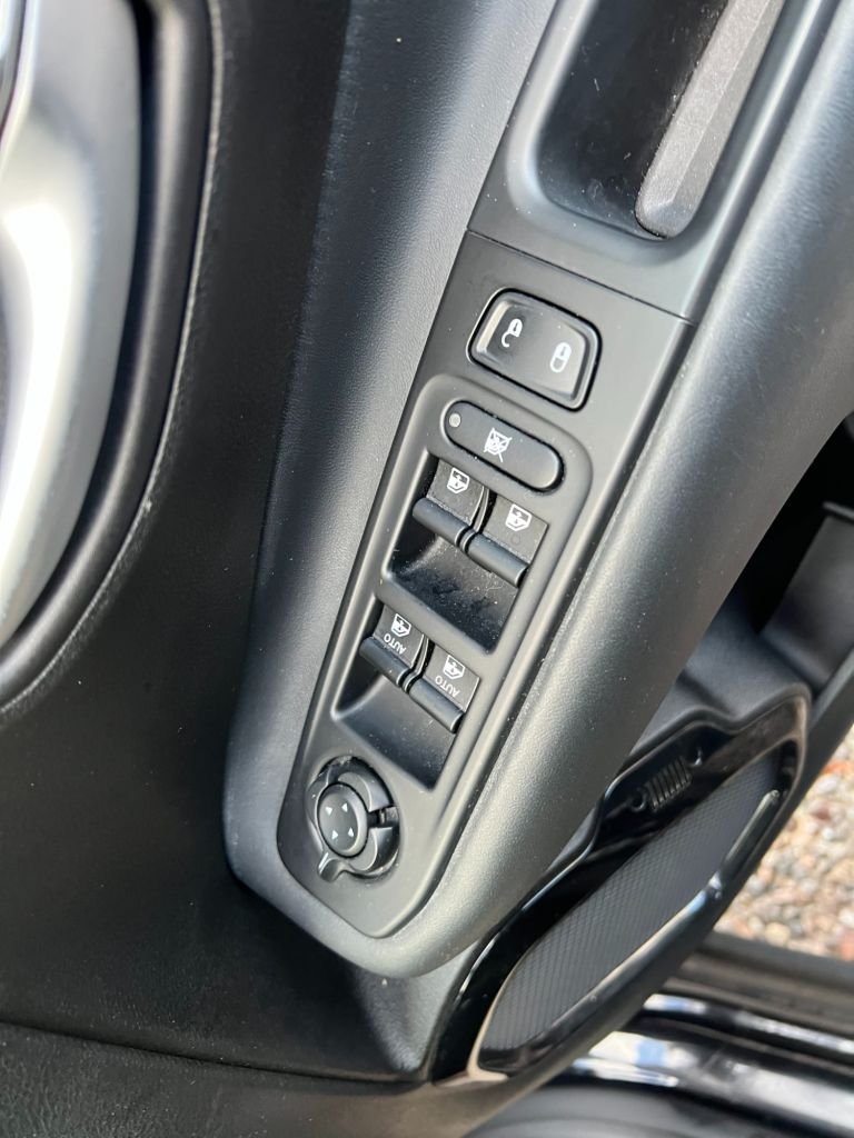 Used Jeep Renegade 2016 for sale - 76841336: Photo 10