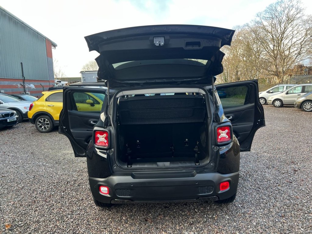 Used Jeep Renegade 2016 for sale - 76841336: Photo 37