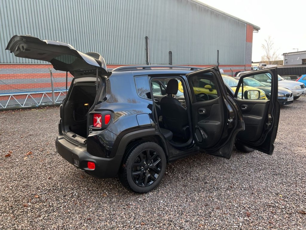 Used Jeep Renegade 2016 for sale - 76841336: Photo 38