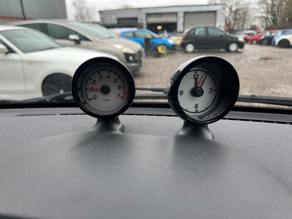 Used smart fortwo 2010 for sale - 78044070: Photo 24