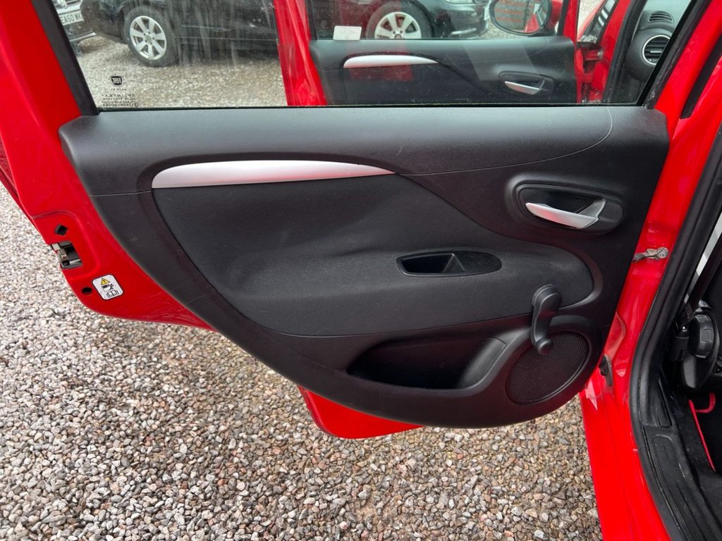 Used Fiat Punto 2012 for sale - 77572004: Photo 24