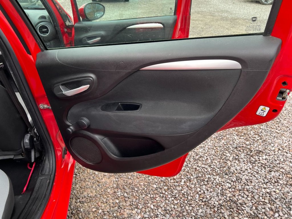 Used Fiat Punto 2012 for sale - 77572004: Photo 27