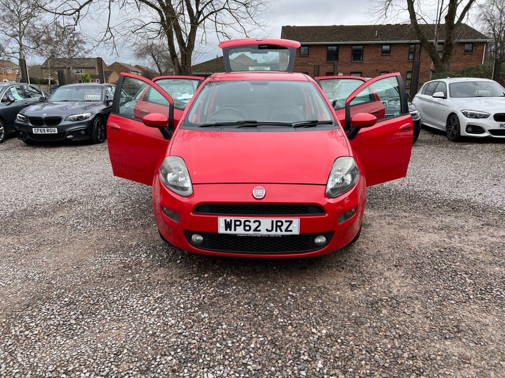 Used Fiat Punto 2012 for sale - 77572004: Photo 30