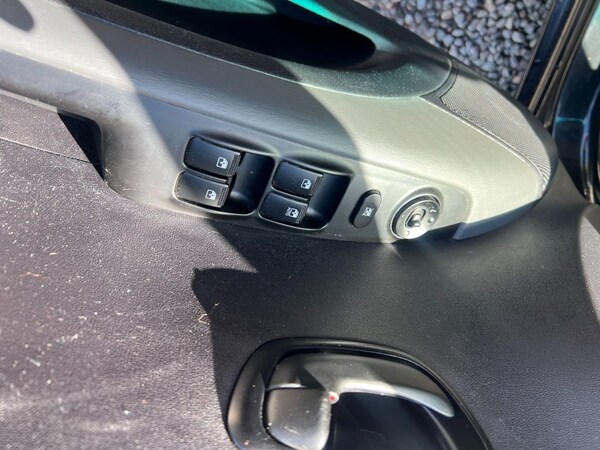 Used Hyundai i10 2008 for sale - 75548108: Photo 10