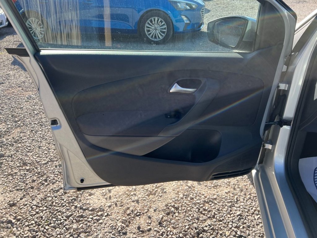 Used Volkswagen Polo 2012 for sale - 78212517: Photo 22