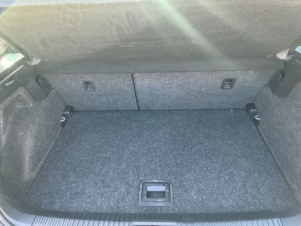 Used Volkswagen Polo 2012 for sale - 78212517: Photo 25