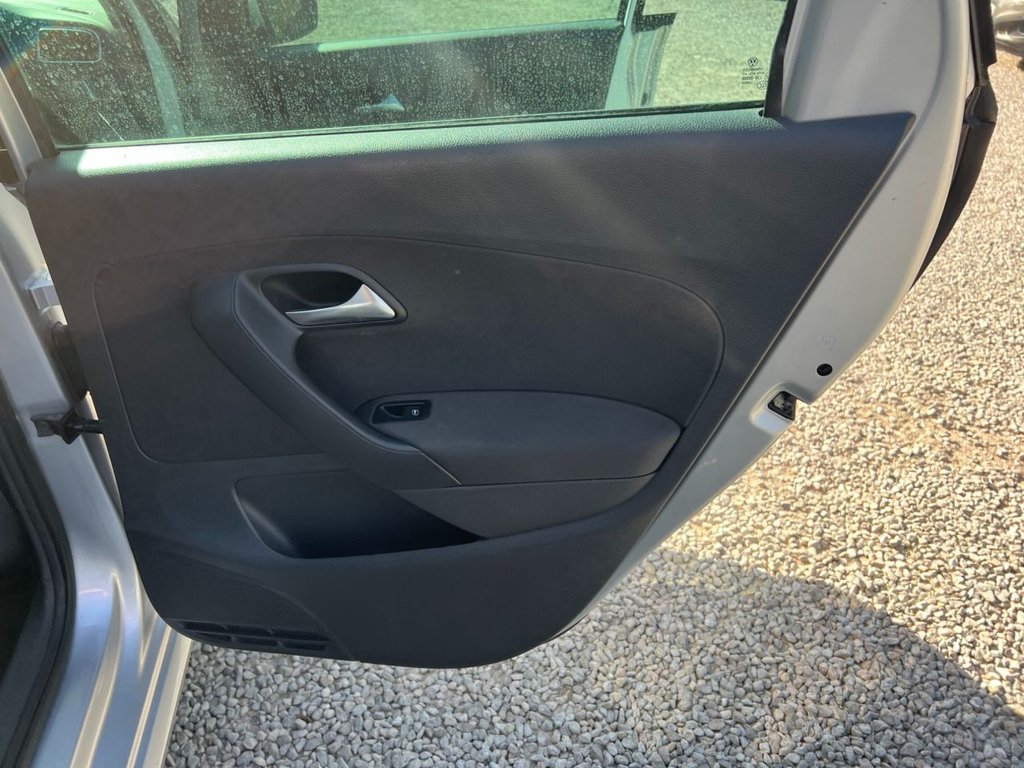 Used Volkswagen Polo 2012 for sale - 78212517: Photo 27