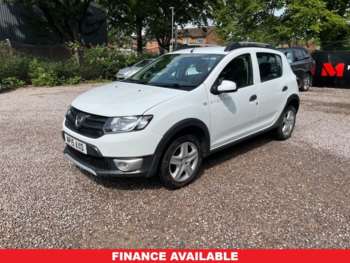 Used Dacia Sandero Stepway 2015 for sale - 74865838: Photo