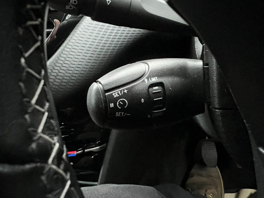 Used Peugeot 208 2019 for sale - 77139927: Photo 14