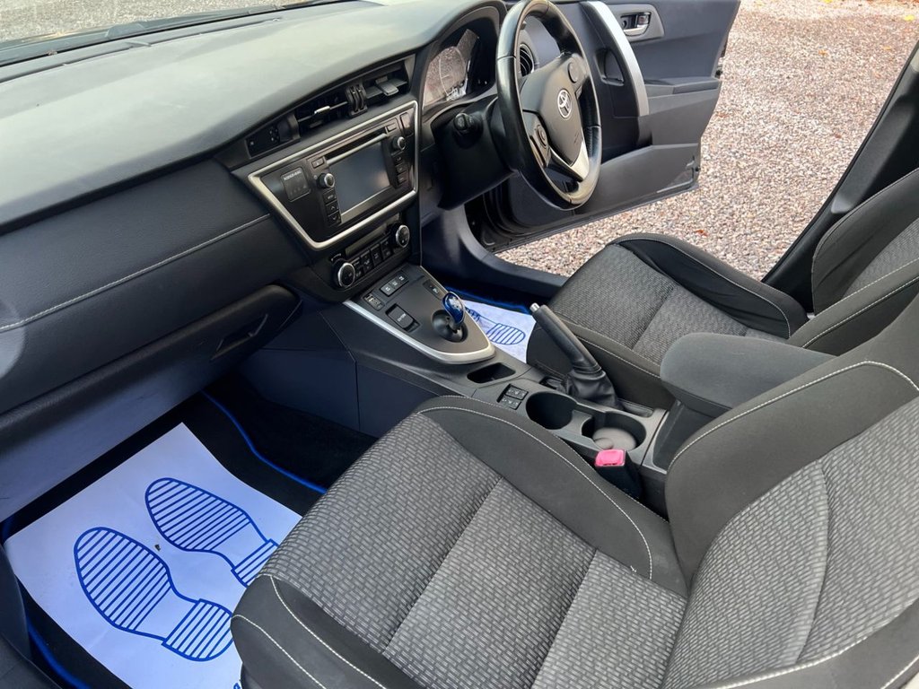 Used Toyota Auris 2015 for sale - 76185521: Photo 27