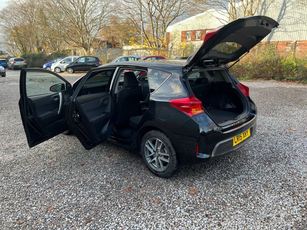 Used Toyota Auris 2015 for sale - 76185521: Photo 40