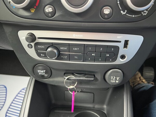 Used Renault Megane 2013 for sale - 76256549: Photo 20