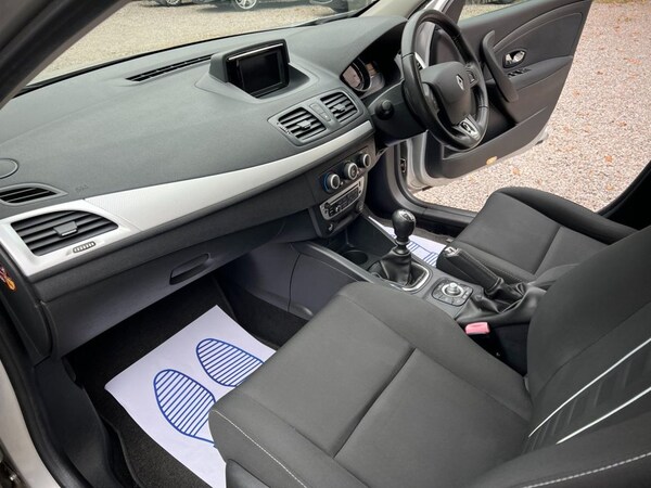 Used Renault Megane 2013 for sale - 76256549: Photo 25