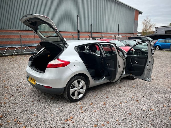 Used Renault Megane 2013 for sale - 76256549: Photo 40