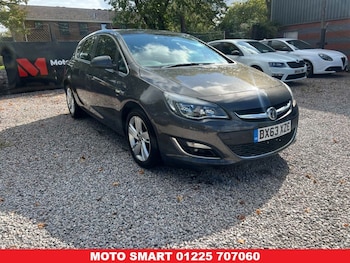 2013 (63) - 1.4T 16v SRi Hatchback 5dr Petrol Manual Euro 5 (140 ps)