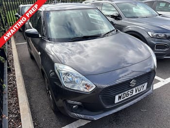 Used Suzuki Swift 2020 for sale - 79843513: Photo
