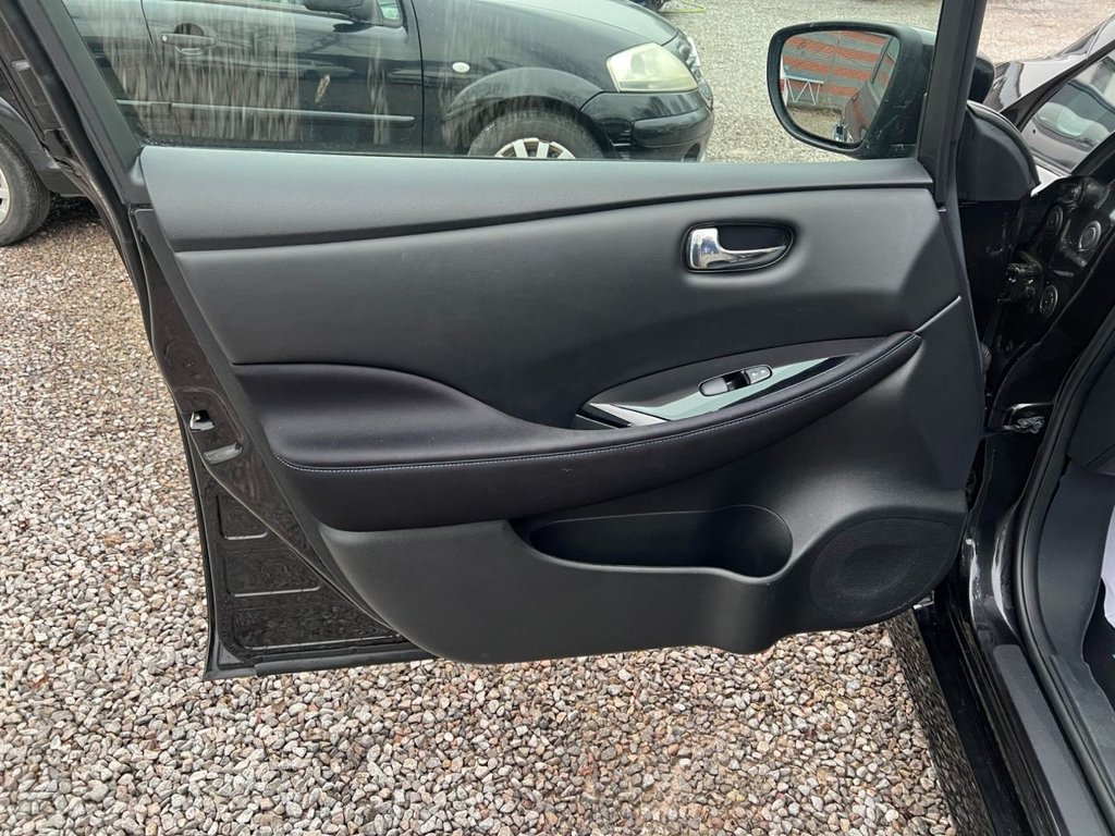 Used Nissan Leaf 2018 for sale - 77122299: Photo 29