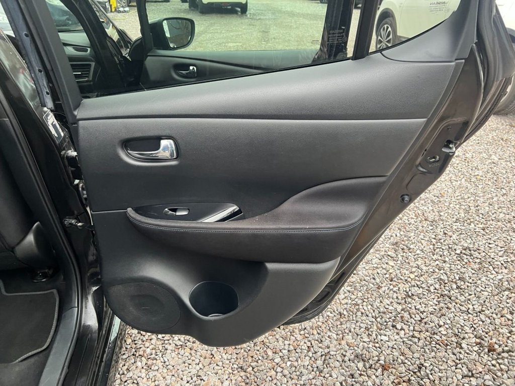 Used Nissan Leaf 2018 for sale - 77122299: Photo 34