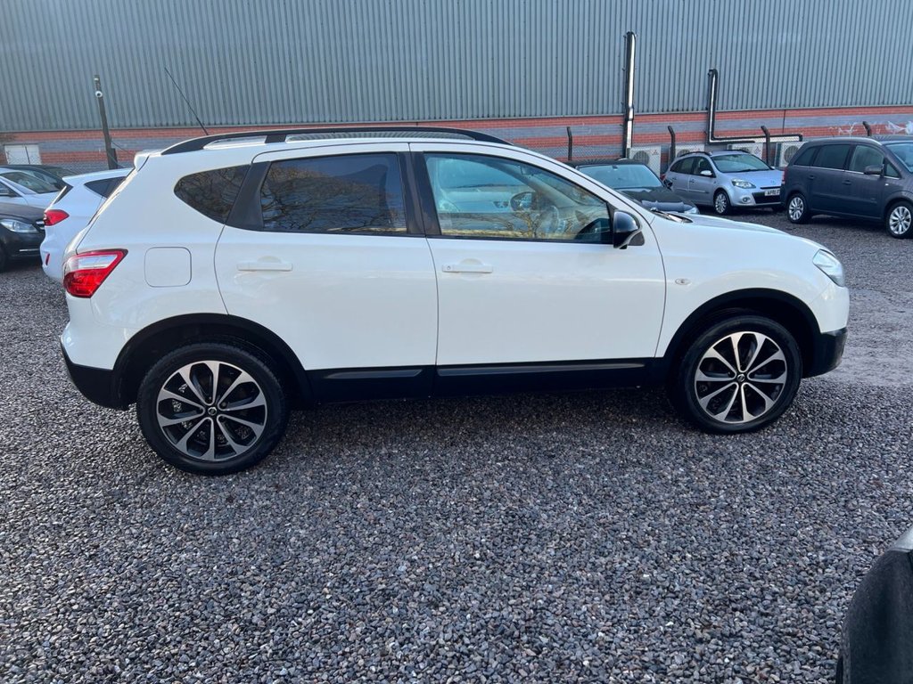 Used Nissan Qashqai 2014 for sale - 77383589: Photo 9