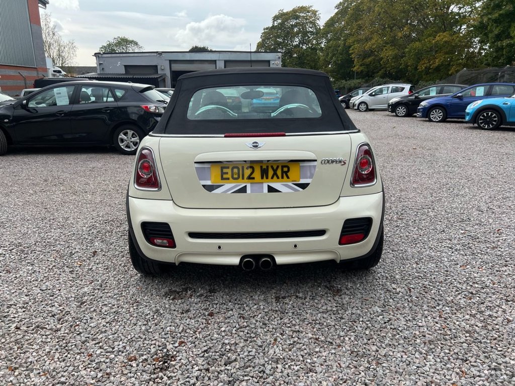 Used MINI Convertible 2012 for sale - 75947707: Photo 8