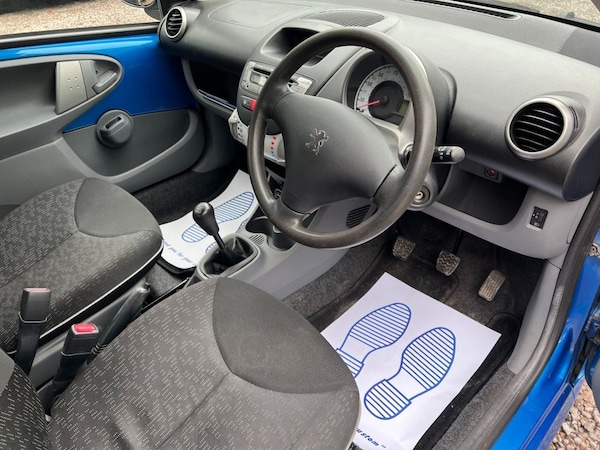 Used Peugeot 107 2011 for sale - 75654009: Photo 15