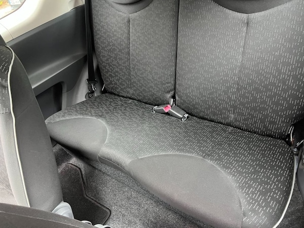 Used Peugeot 107 2011 for sale - 75654009: Photo 21
