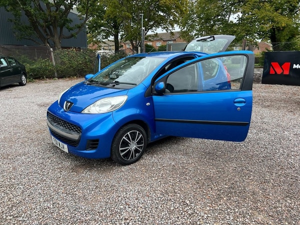 Used Peugeot 107 2011 for sale - 75654009: Photo 25